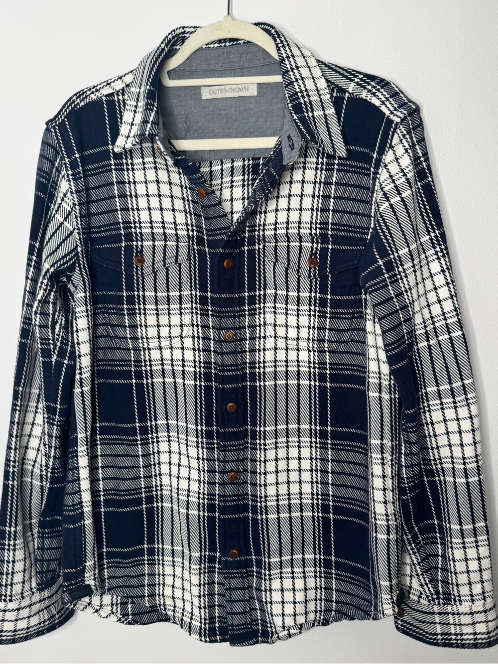Outerknown men's blanket shirt made of 100% organic cotton